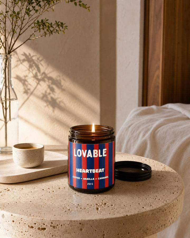 Lumânare HEARTBEAT Loveable disponibilă în 150 ml și 250 ml